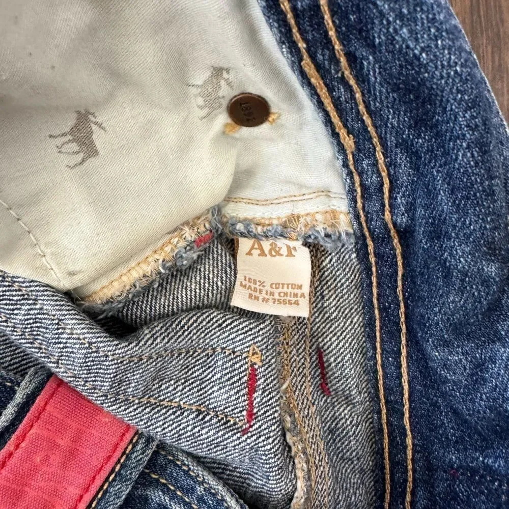 Amercrombie and Fitch Y2K mini low rise denim mini skirt sz 4